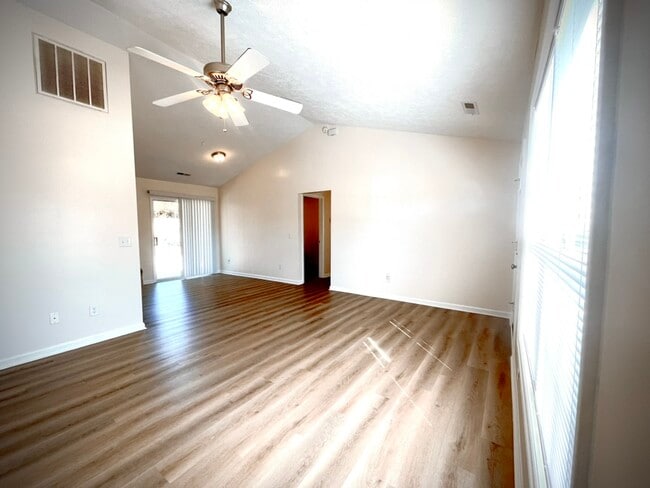 Photo - 1005 Gordon Woods Rd