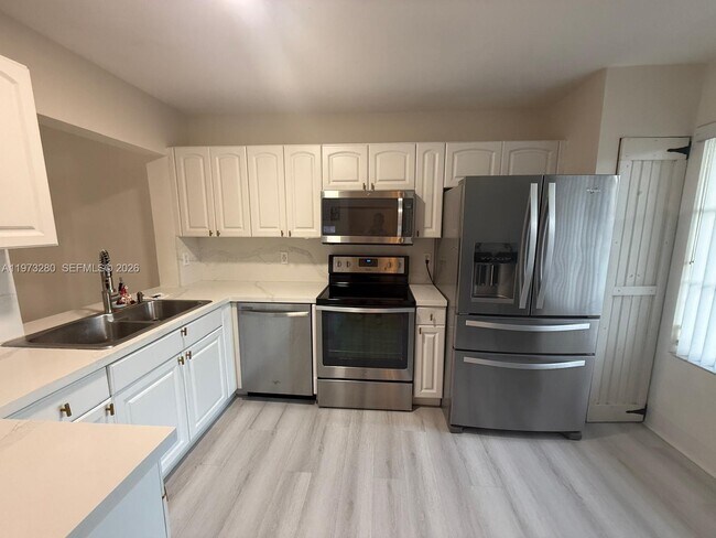 Photo - 8240 NW 10th St