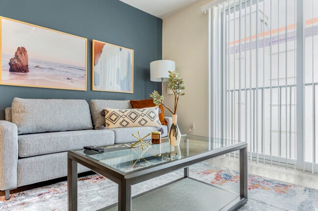 Photo - 950 E 3rd St Unit 4306