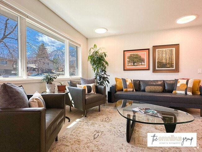 Building Photo - Modern 3BD/2BA Dream Home!