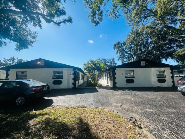 Photo - 618 93rd Ave N Unit 5