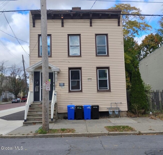 Building Photo - 47 Lexington Ave