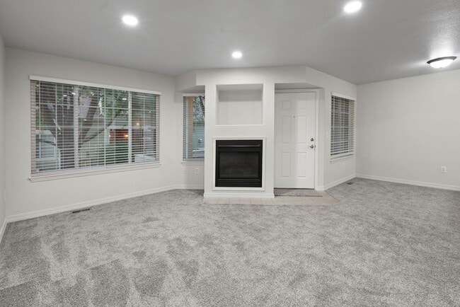 Photo - Spacious 2 Bedroom, 2.5 Bath Townhome in Desirable South Fort Collins