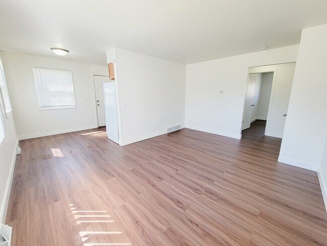 Meadowood Apartments