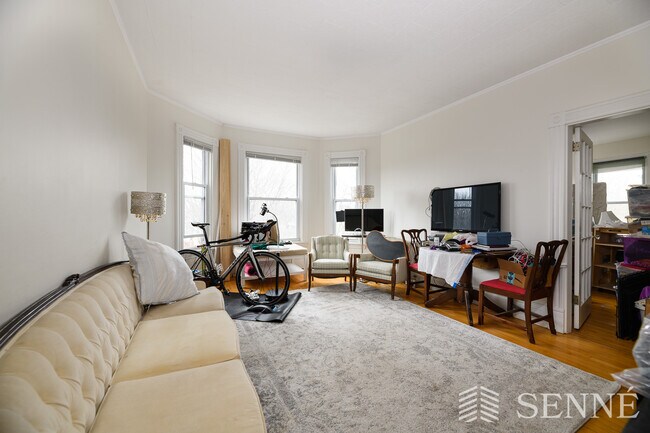 Building Photo - 128 Magazine St Unit 16 Rental