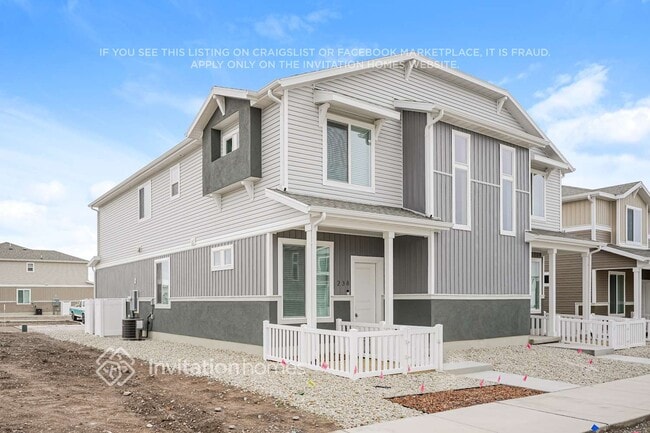 Photo - 238 Harker Creek St