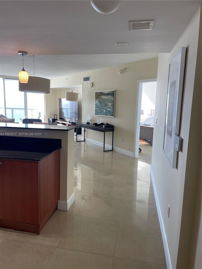 Photo - 16699 Collins Ave Unidad 2310