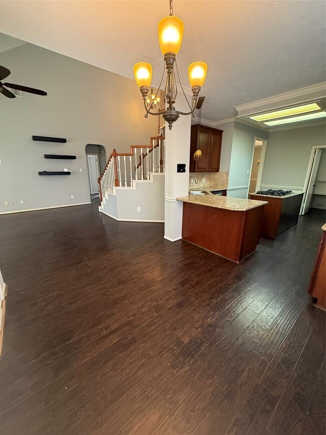 Photo - 1927 Kelona Dr