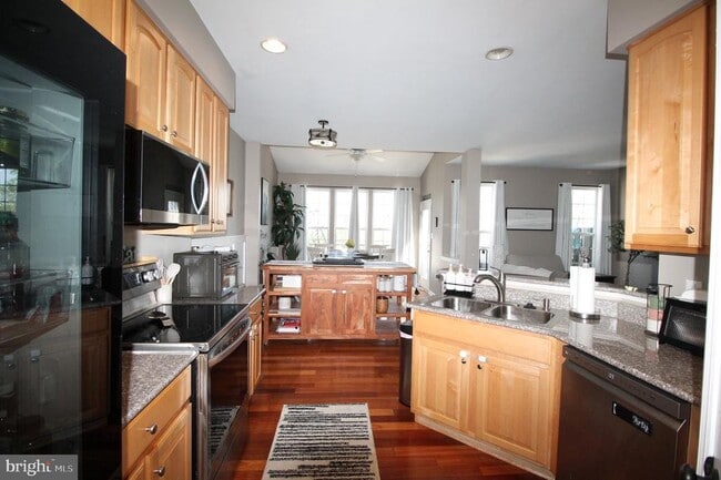 Photo - 416 Kilgrass Terrace