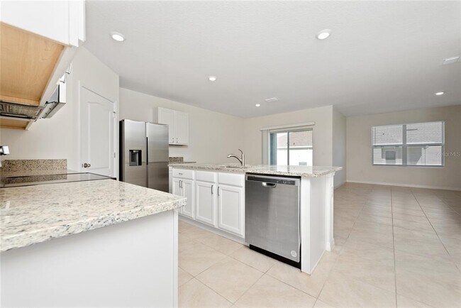 Photo - 5715 Sundial Ter