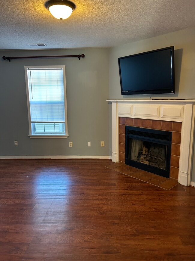 Photo - 2905 Cathedral Ln