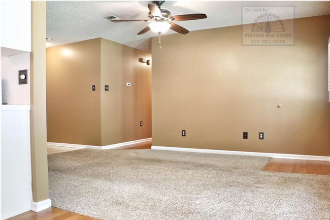 Photo - 204 Bellevue Cir