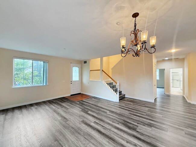 Photo - Beautiful 5B/3BA Home in Vista Available f...