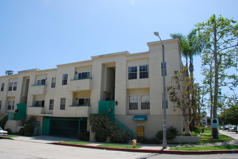 Photo - 1505 Amherst Avenue,