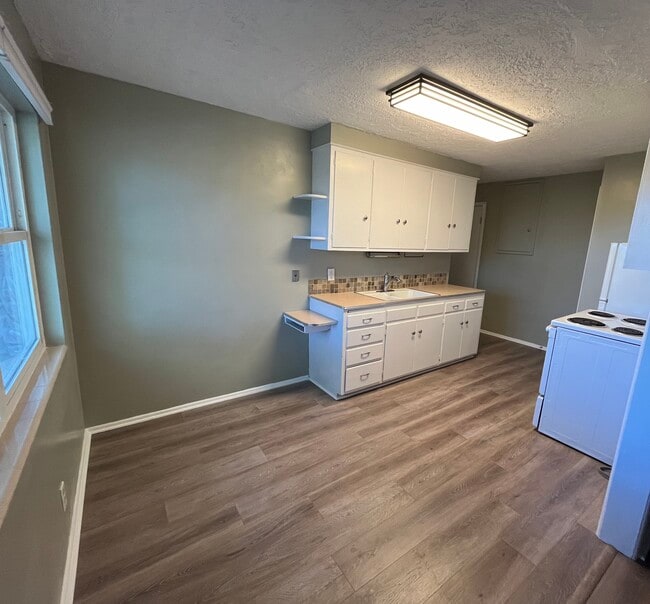 Photo - 80 W Zane Ave Unit 80