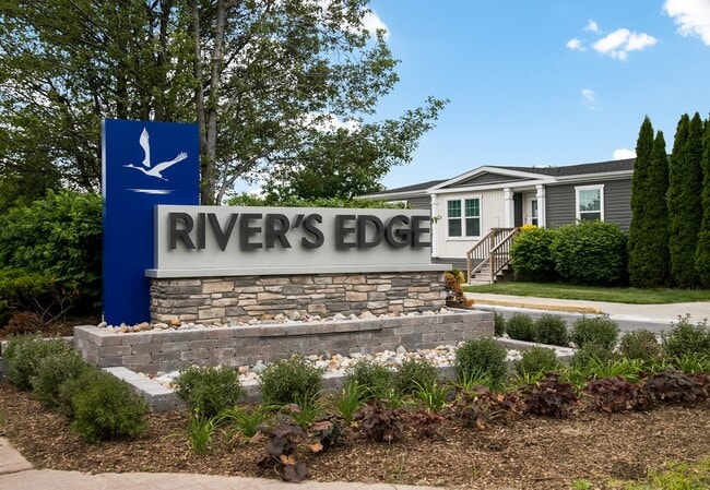 Rivers Edge - Rivers Edge Apartments