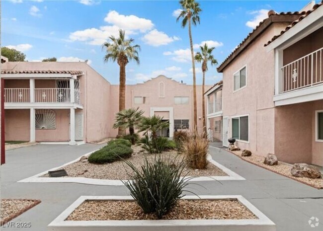 Building Photo - 2282 E Desert Inn Rd Rental