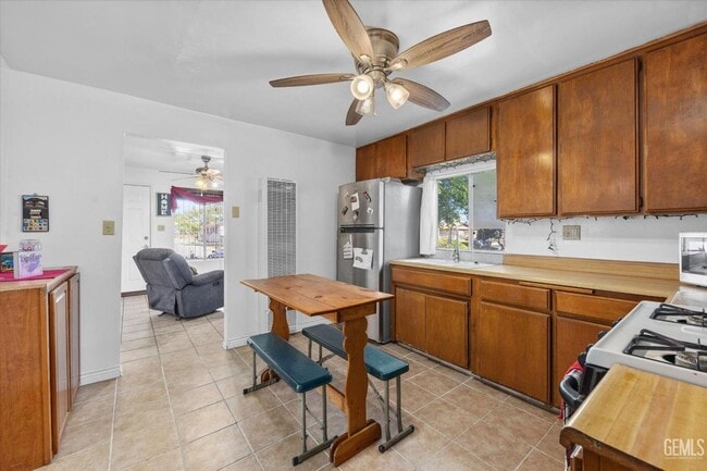Photo - Charming Home w/2 Baths!
