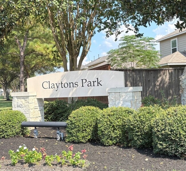 Photo - 5051 Dappled Grove Trail