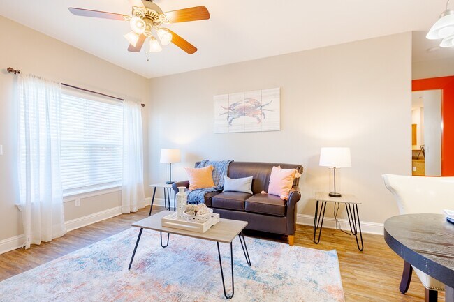 Oceanaire Apartments