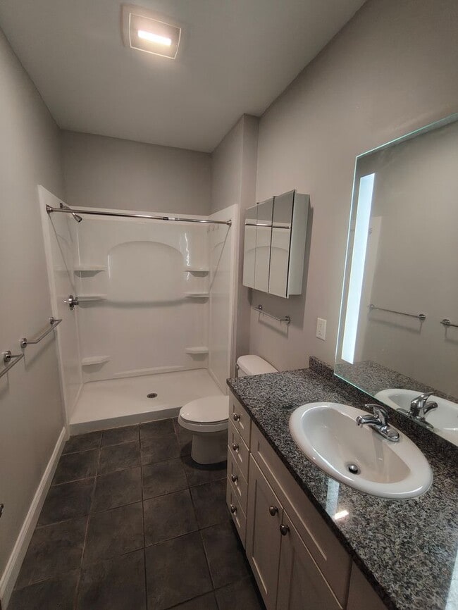 24 Imlay St Unit 2