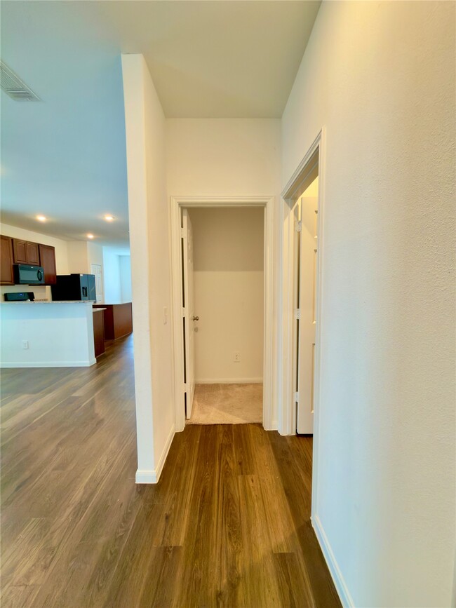 Photo - 10647 Cashew Run Ln