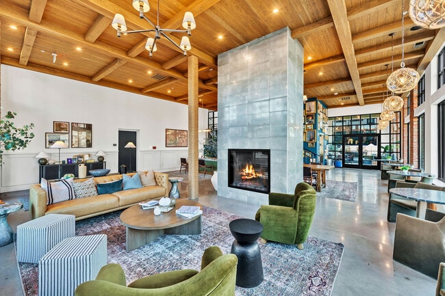 Photo - Commodore Old Town Manchester