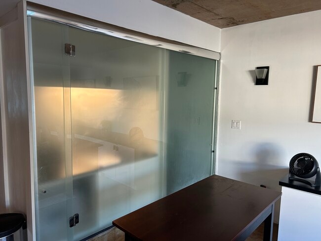Kitchen/Shower - 2858 Waverly Dr Unit studio