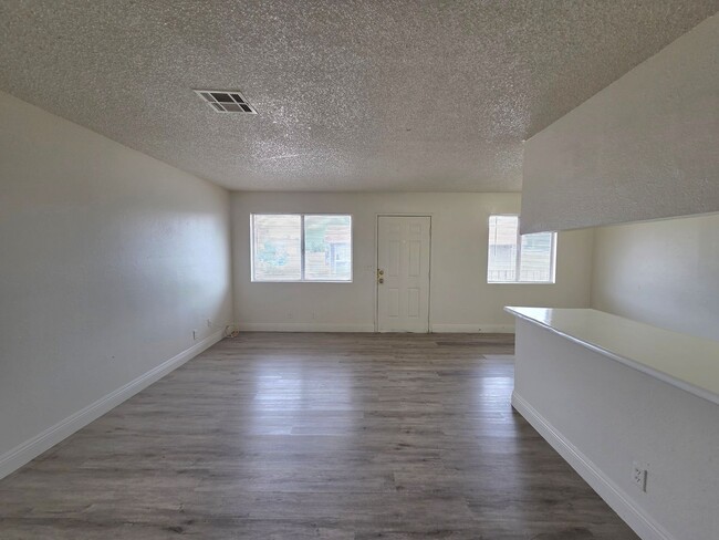 Photo - 156 Judy Ln Unit C