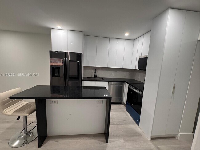 Photo - 2353 SW 11th Terrace Unidad 1 2 3 4