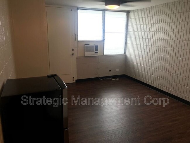 Photo - 1301 Lusitana St Unidad 801