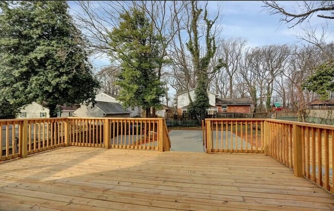 Photo - 5922 Benton Heights Ave