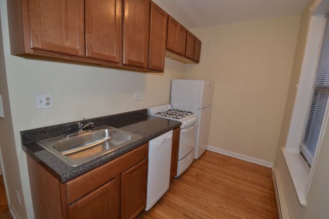 917 W Waveland Ave Unit A2