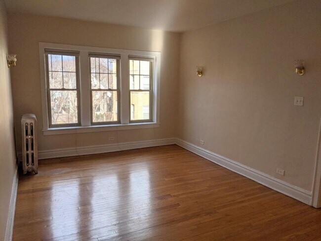 Photo - 1 bedroom in Evanston IL 60202 Unit 10-1N