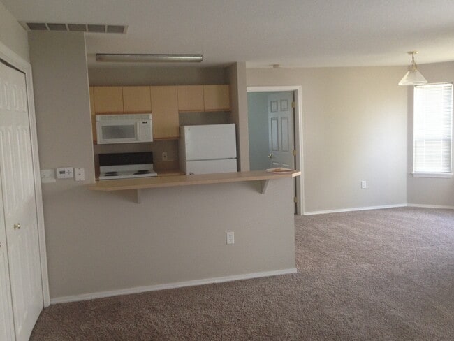 Photo - 121 N Avenger Ln Unit # 102