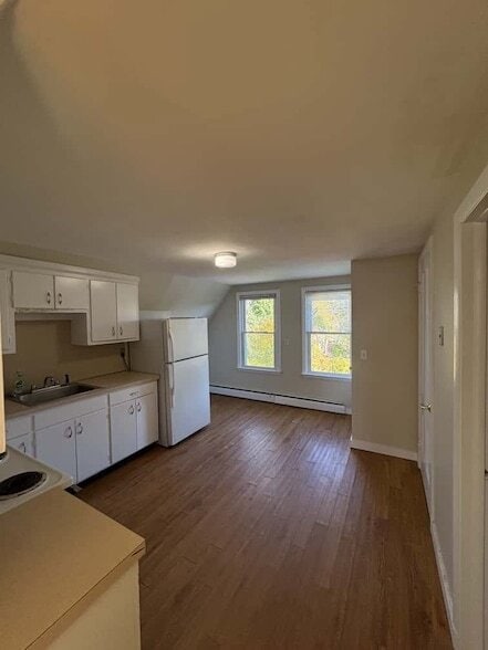 Photo - 59 Montowese St