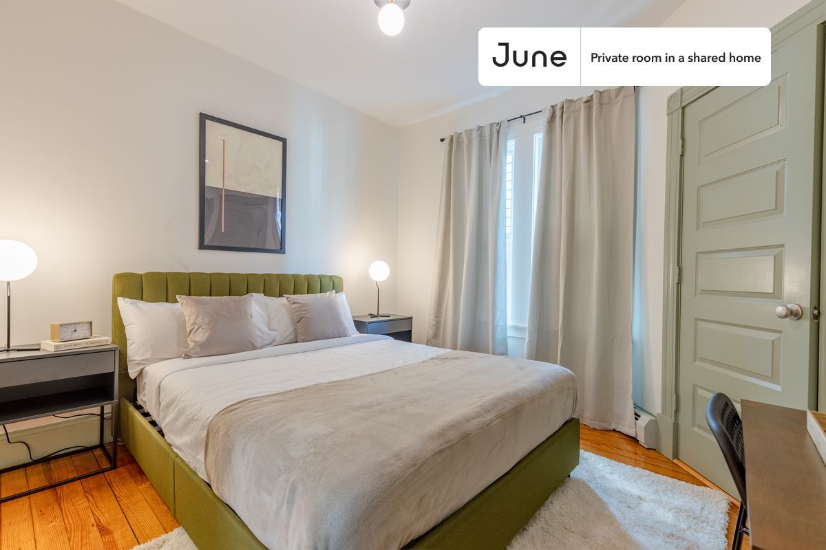 Private bedroom in 4 bed/1 bath Home - Private bedroom in 4 bed/1 bath Home