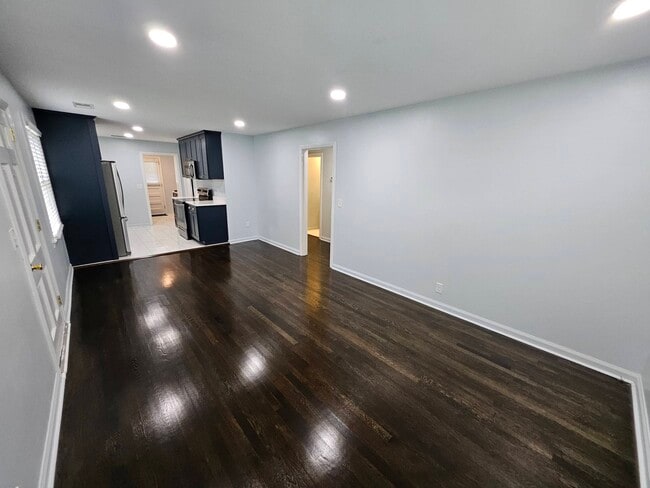 Photo - 214 Ridgeway Dr
