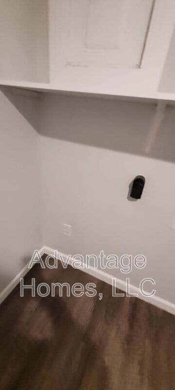 Photo - 11214 Crystal Ave