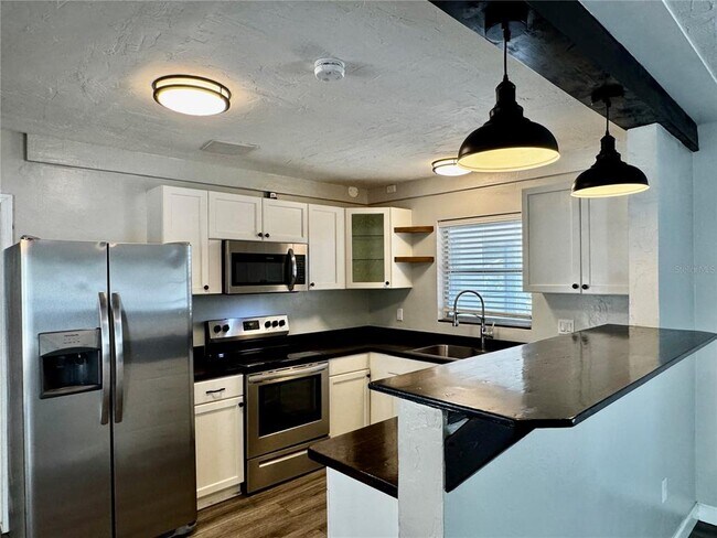 Photo - 2624 Sunnybrook Dr