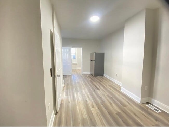 Photo - 3168 Wilkens Ave