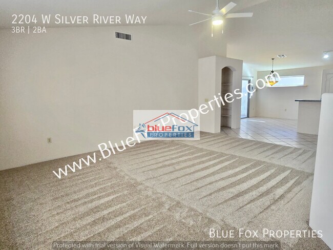 Photo - 2204 W Silver River Way