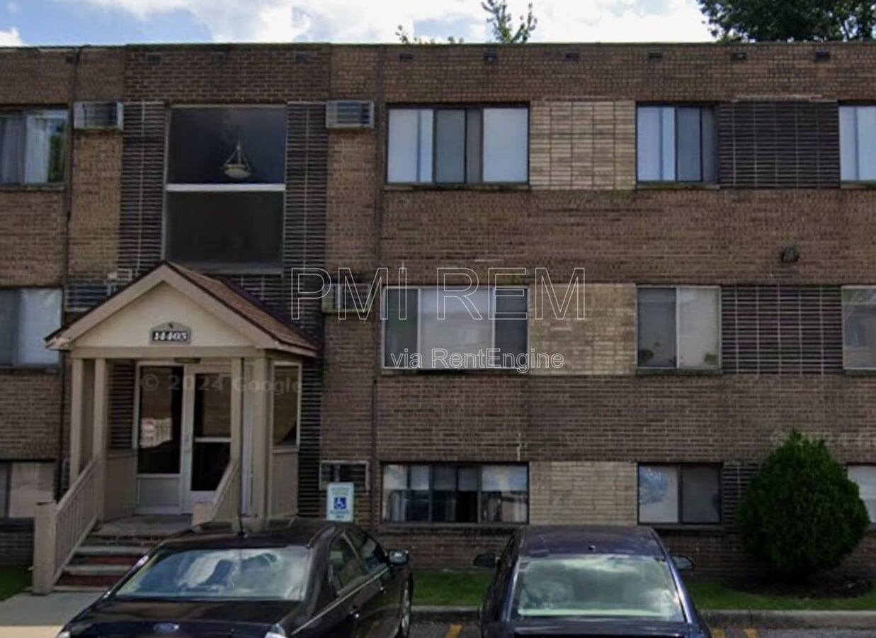 Photo - 14221 Triskett Rd Unit 101f