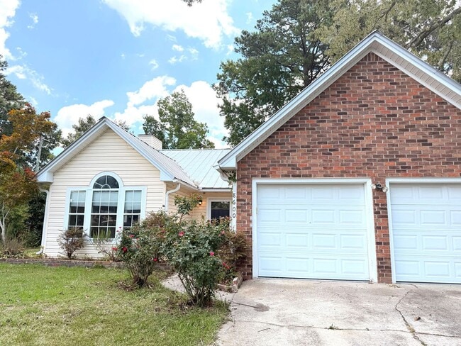 Photo - 3 Bedroom Home off Otranto!