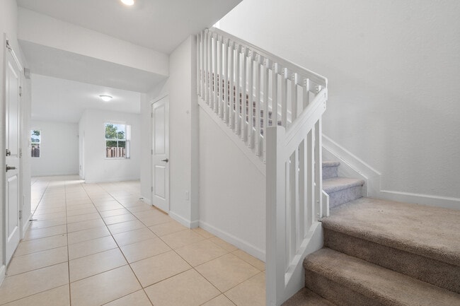 Photo - 2405 NW 131st Cir