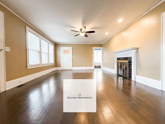 Photo - 48 E Main St Unidad 48B