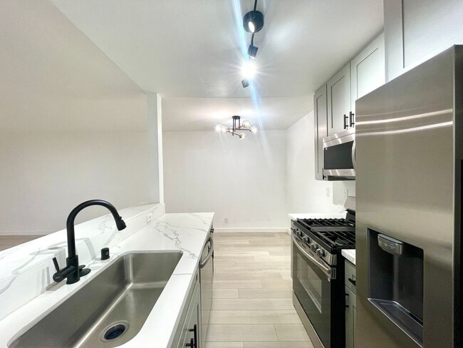 Photo - Modern 1-Bedroom Apartment in Gated Van Nuys Community – Fully Remodeled! Unit 3
