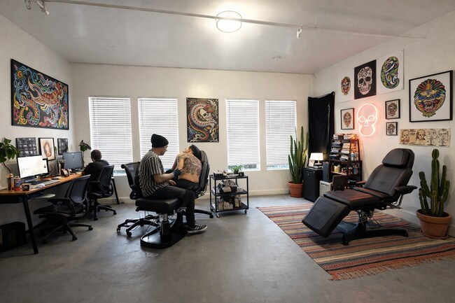 Photo - Chapman Unit A