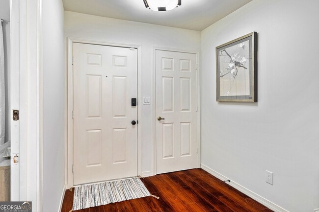 Photo - 216 Flat Creek Ct
