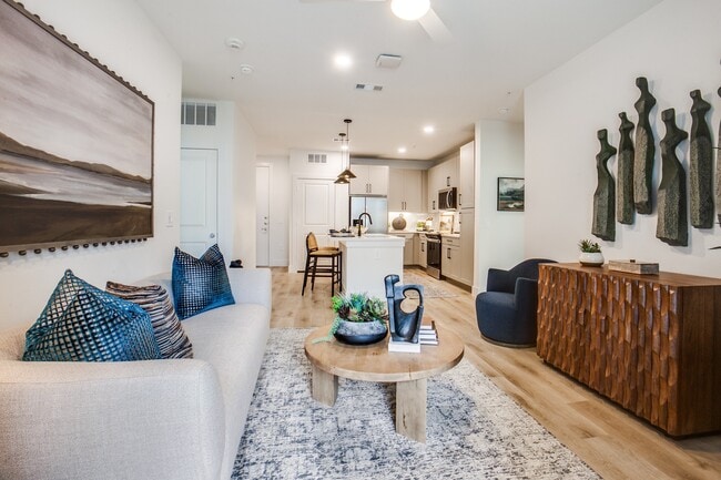Aura Northline